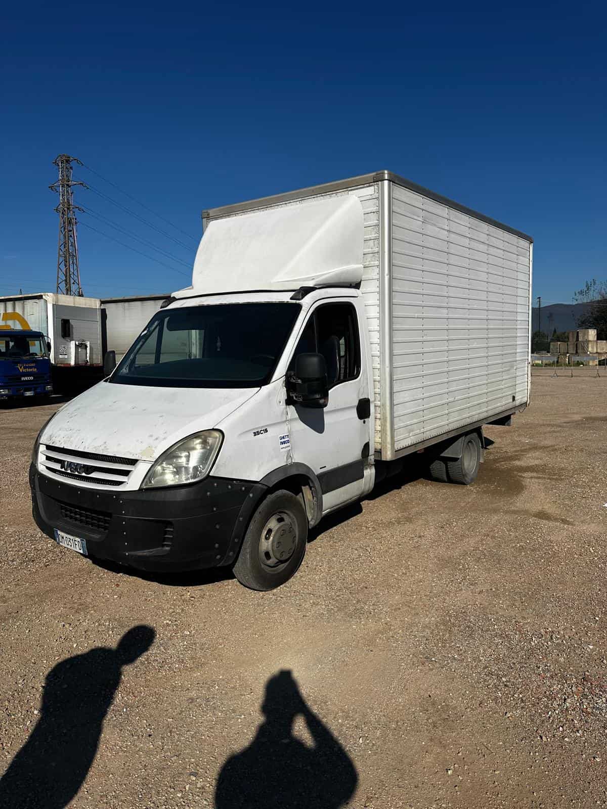 FURGONE IVECO DAILY 2008 ESAURITO