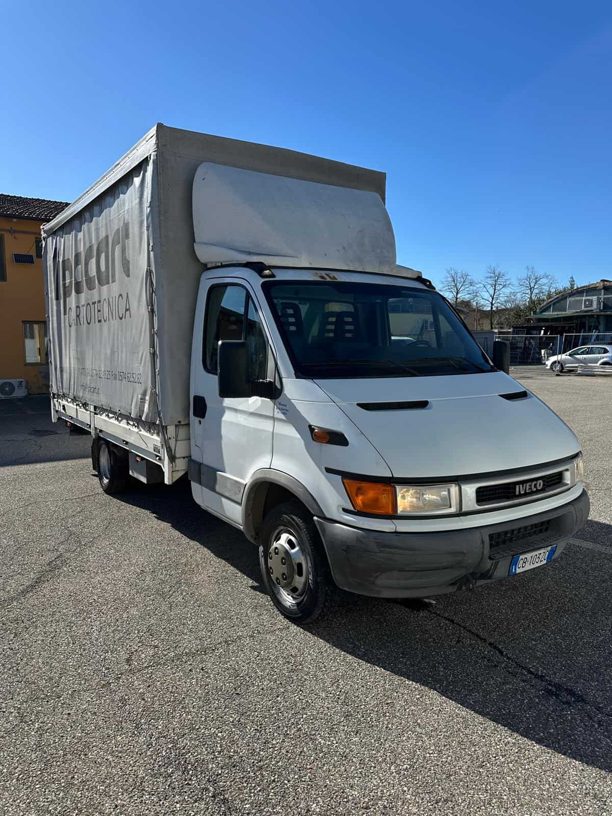 FURGONE IVECO DAILY 2003 ESAURITO