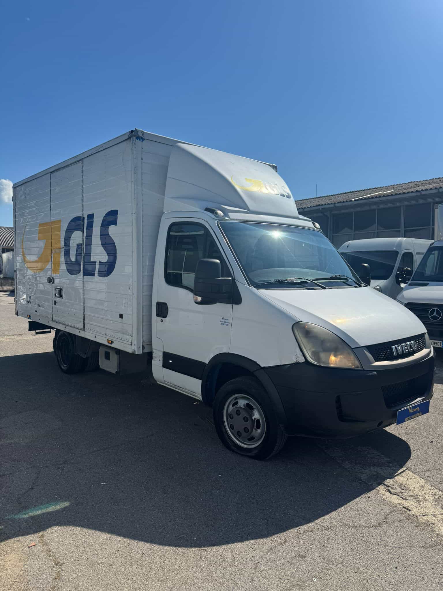FURGONE IVECO DAILY 2011 ESAURITO