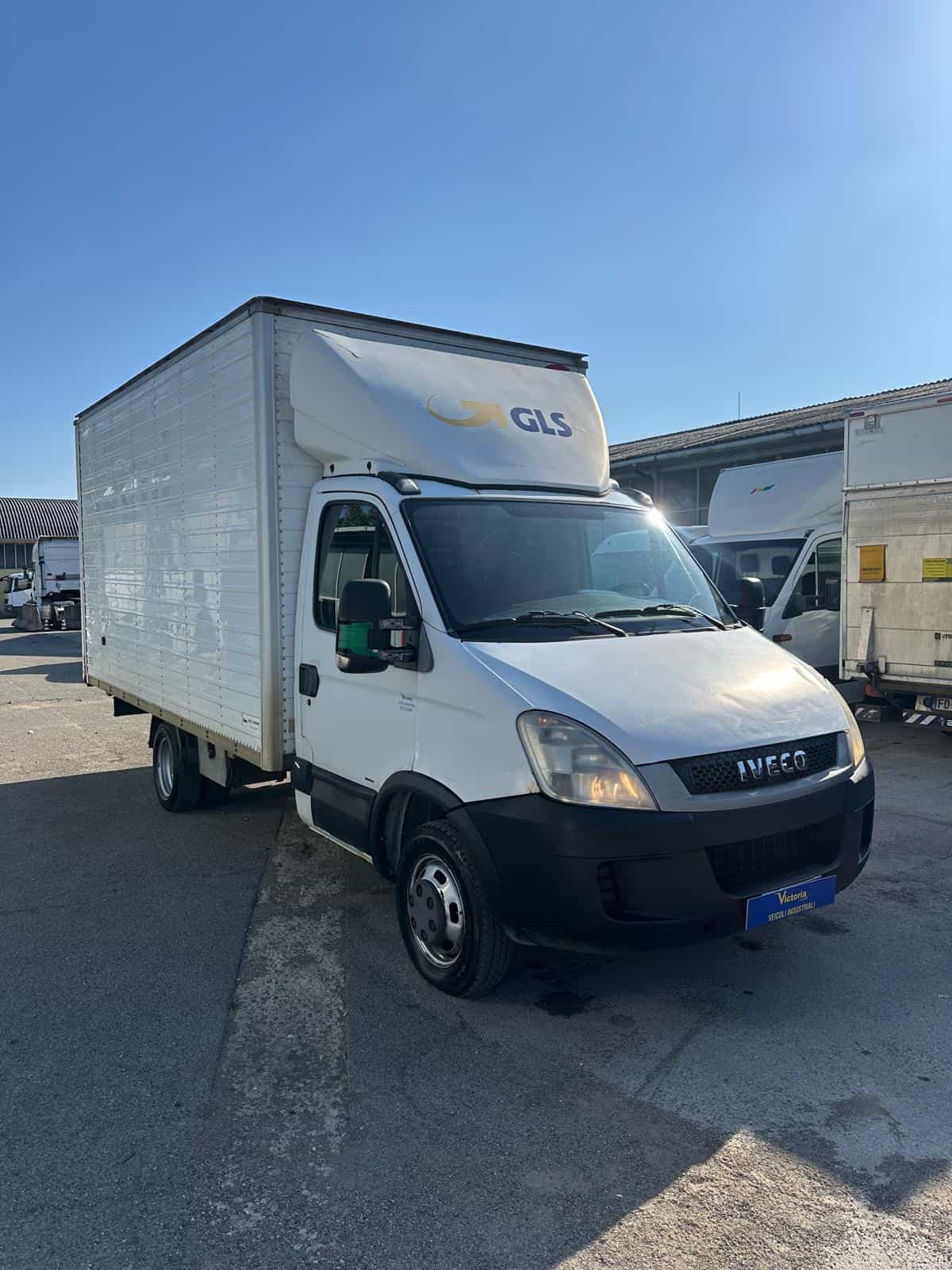 FURGONE IVECO DAILY 2011 ESAURITO
