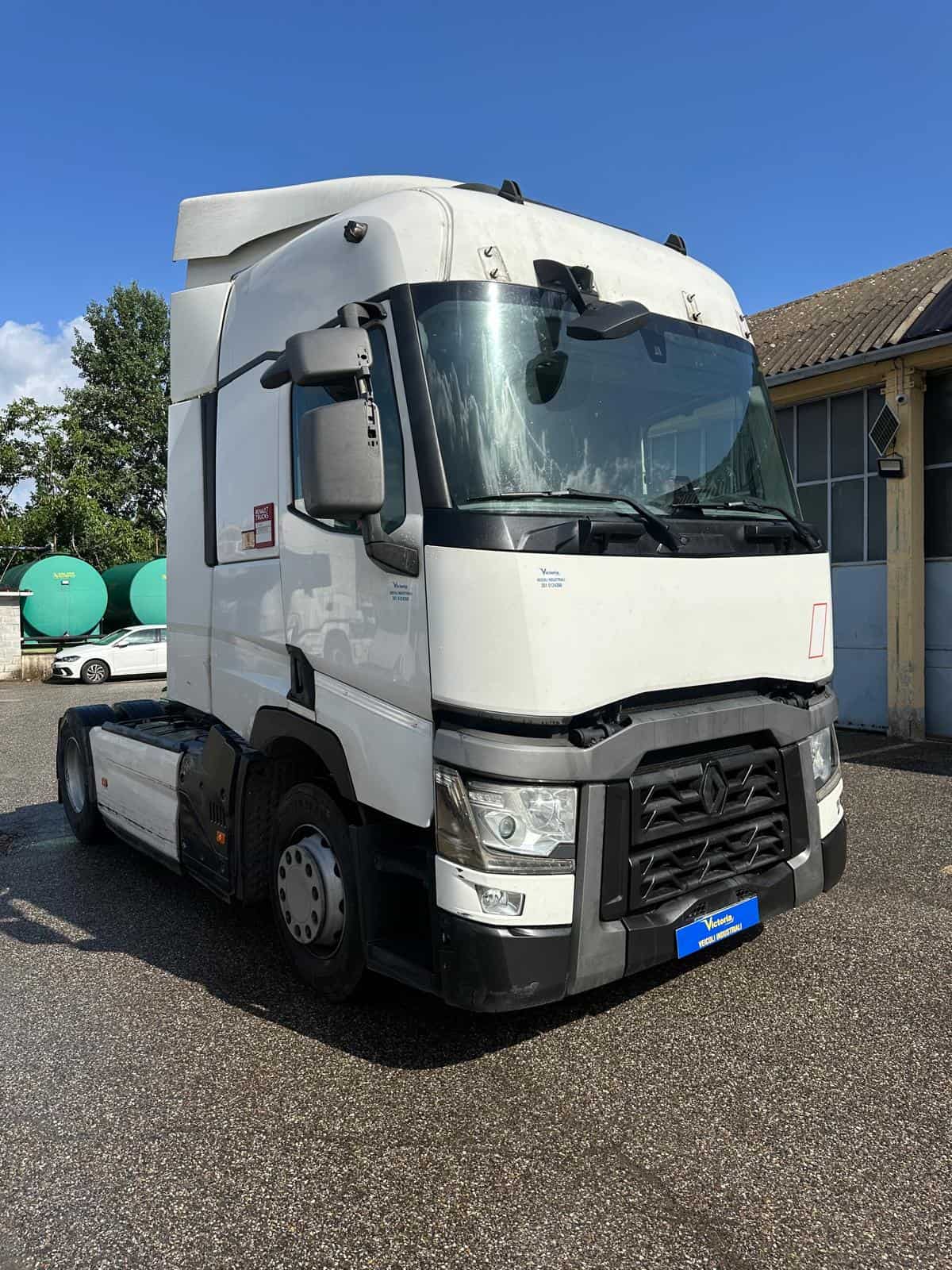TRATTORE STRADALE RENAULT 2016 ESAURITO