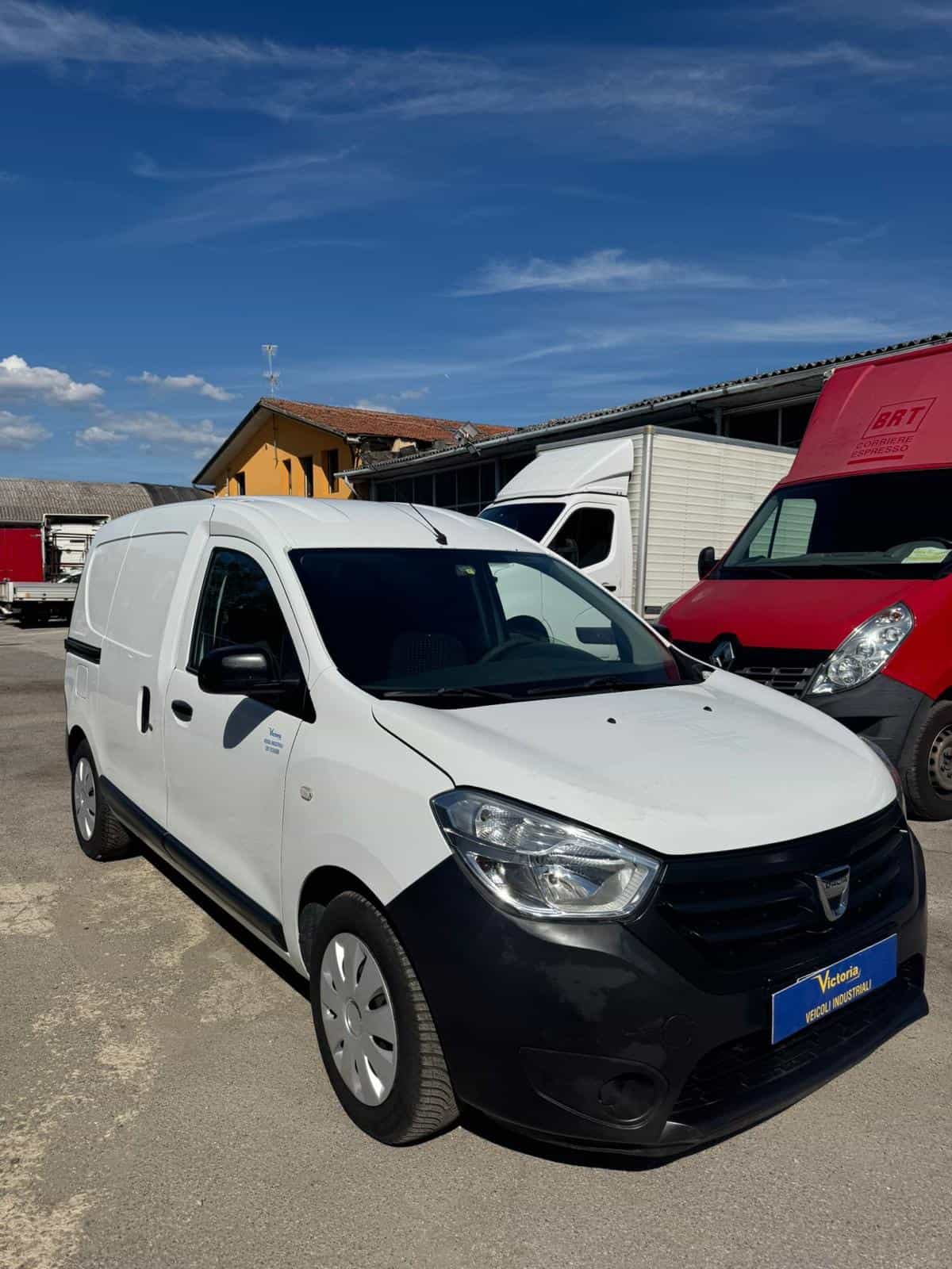FURGONE DACIA DOKKER 2015 ESAURITO