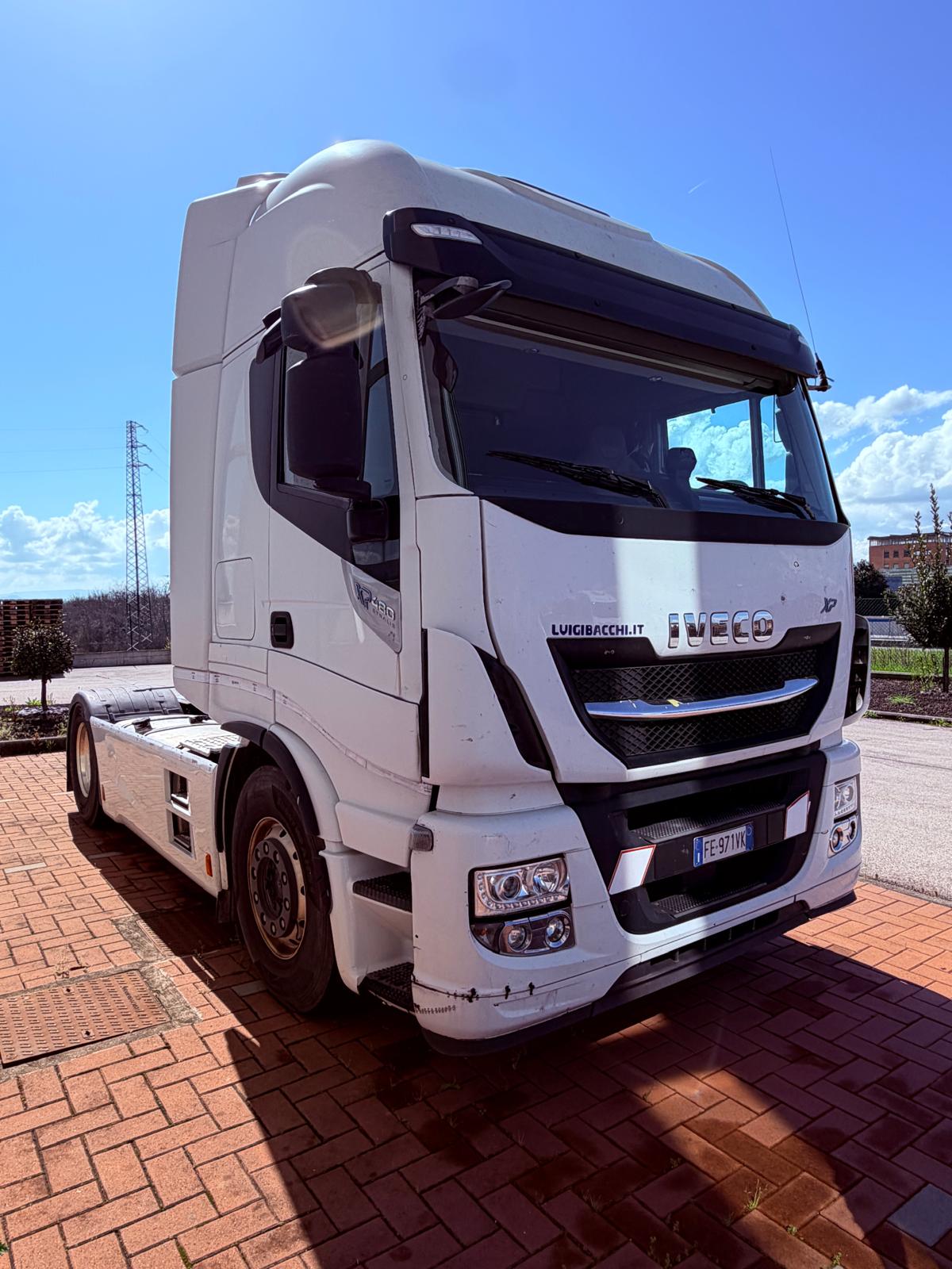 TRATTORE STRADALE IVECO STRALIS 2016 ESAURITO